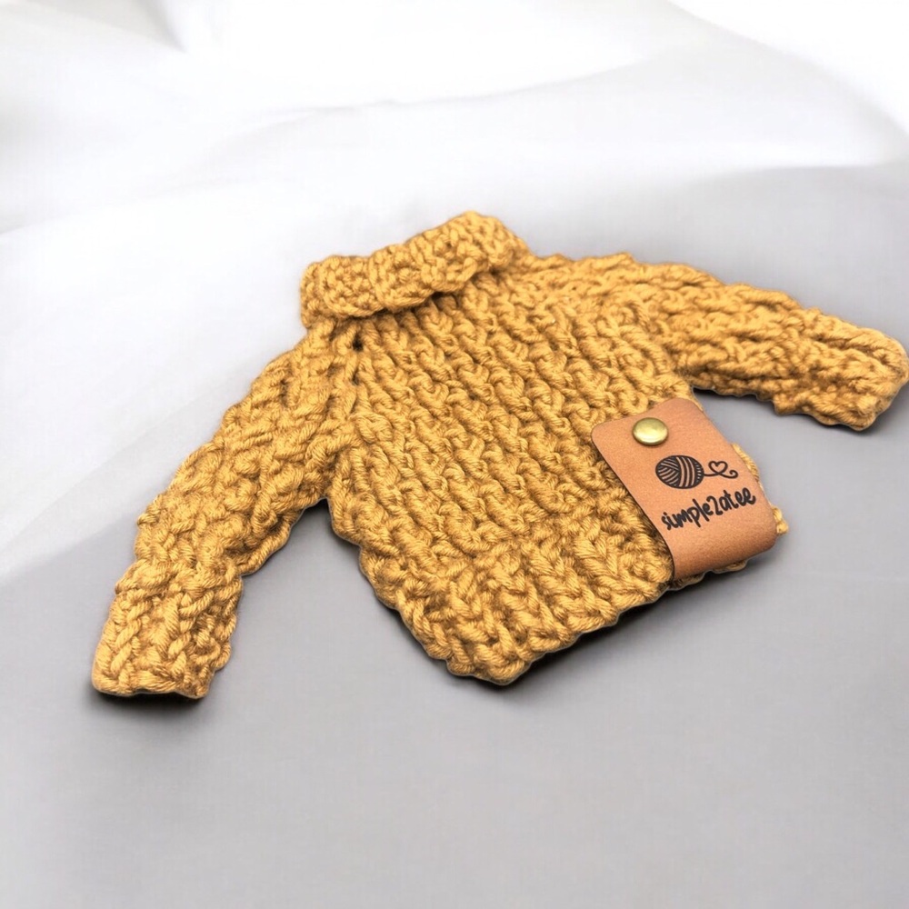Handmade Mini Alpine Knit Ornament Sweater, Gift Tag 3”x4”